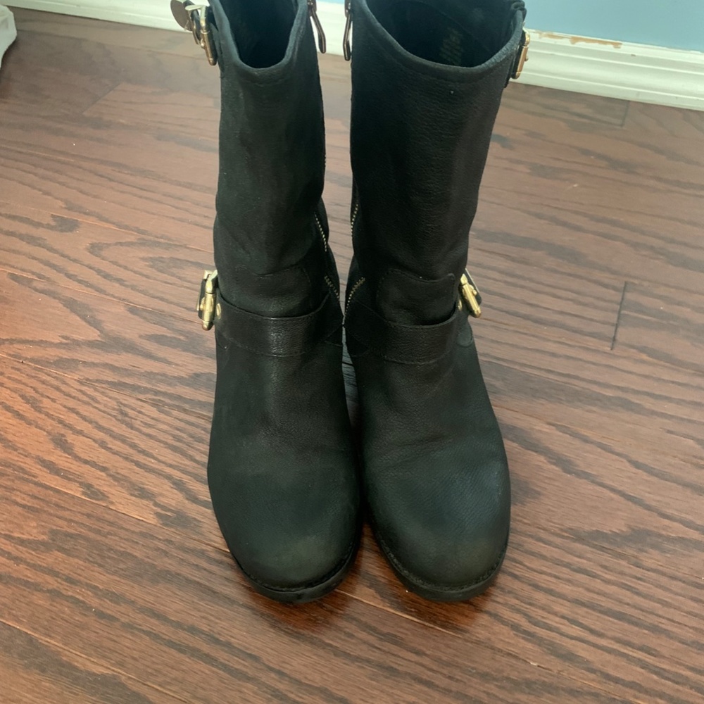 Vince Camuto Bootie - image 6